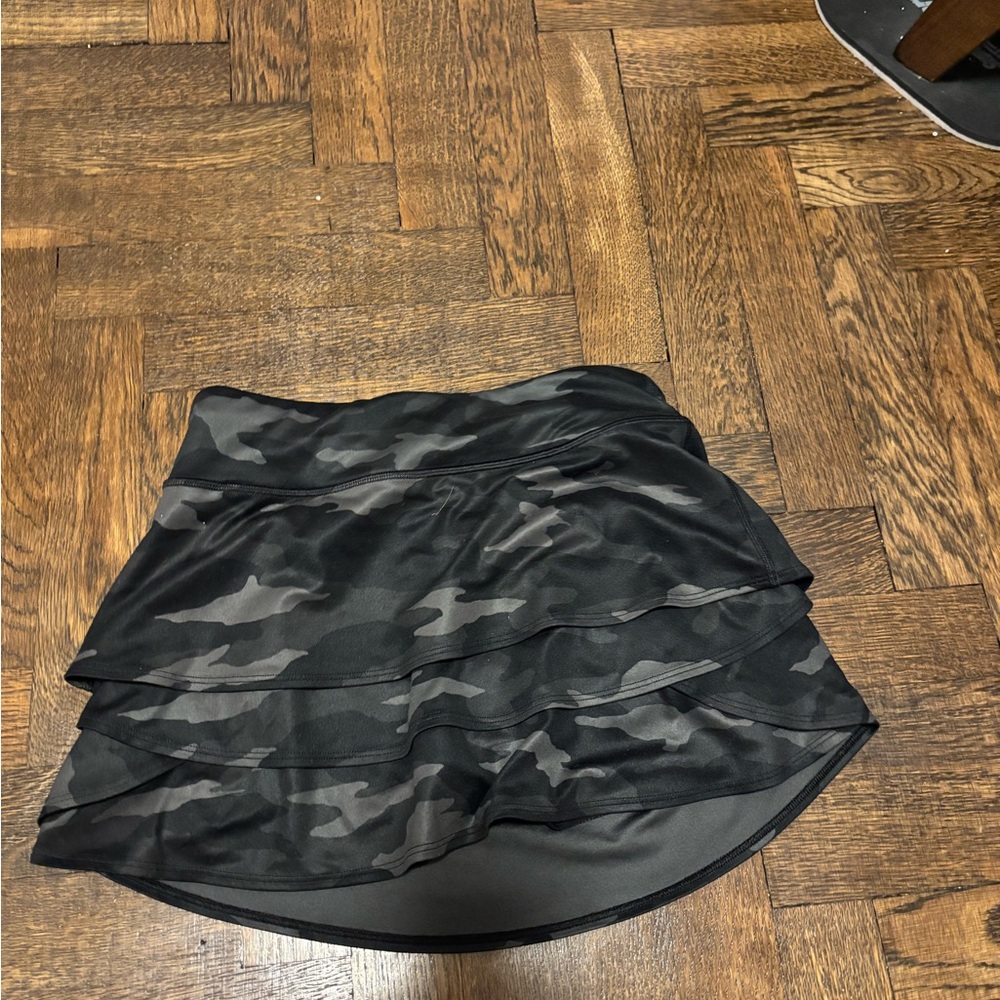 Athlete girl tennis skirt camo ruffles